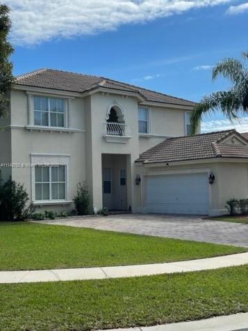 2551 SW 192nd Terrace Miramar FL 33029
