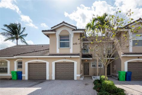 9056 NW 55th Court Sunrise FL 33351