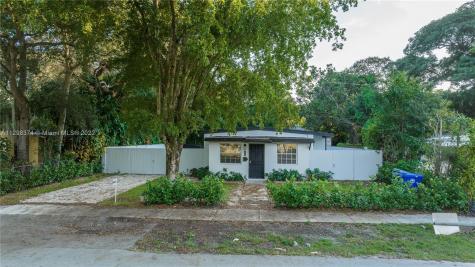 3880 Charles Terrace Miami FL 33133