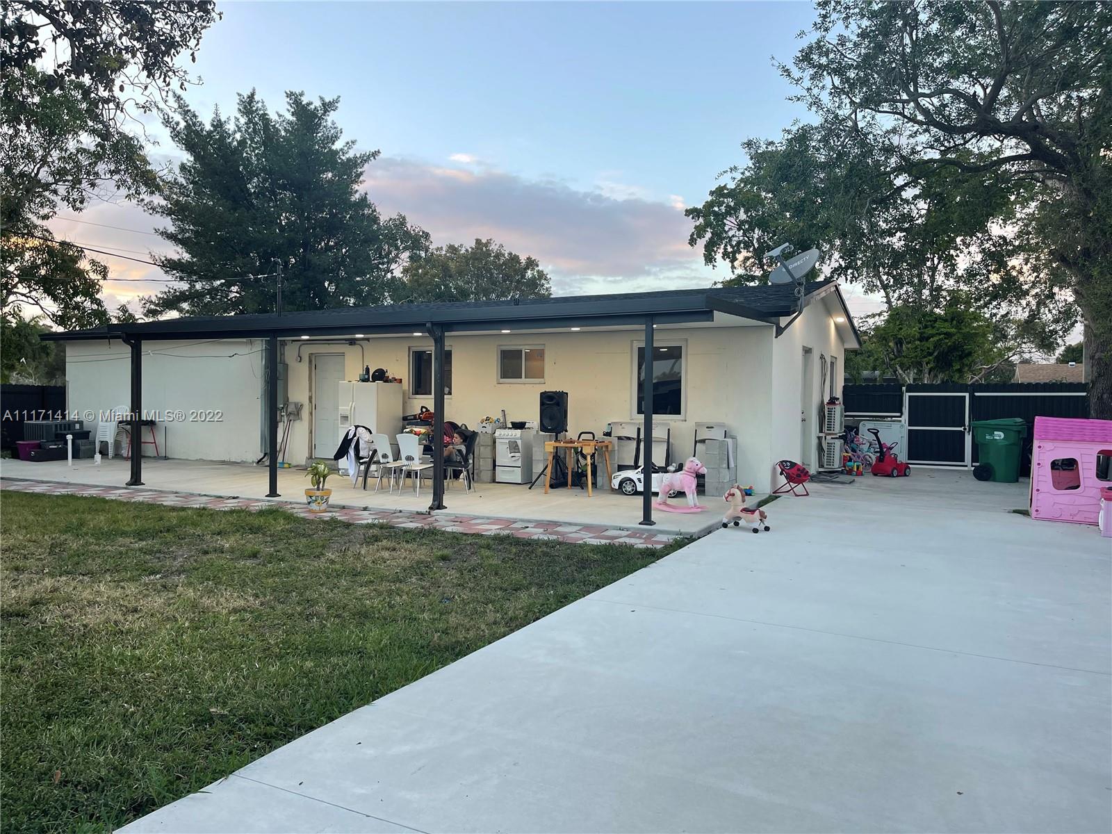 11620 SW 142nd Terrace Miami FL 33176