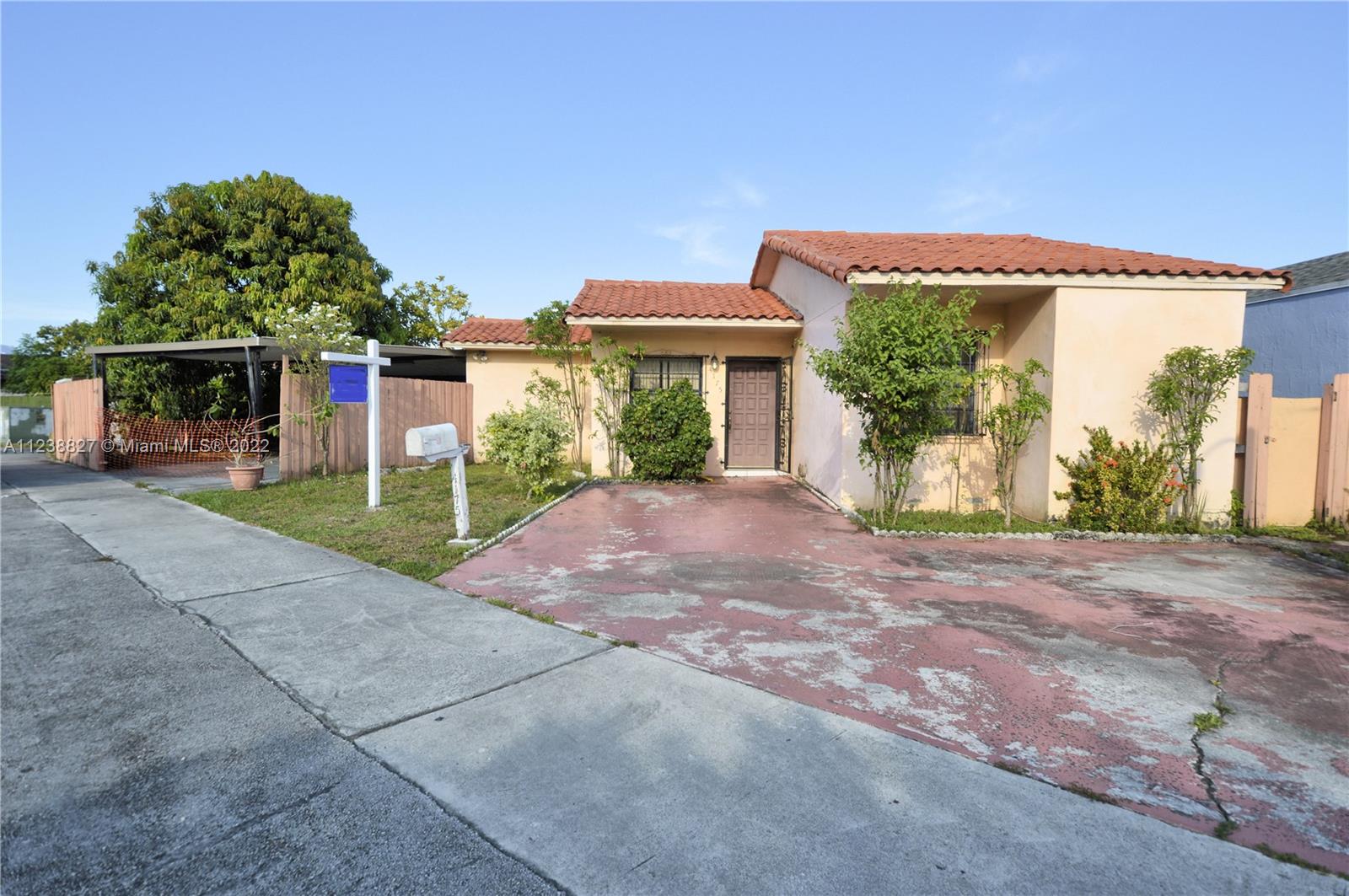 4175 W 10th Court Hialeah FL 33012