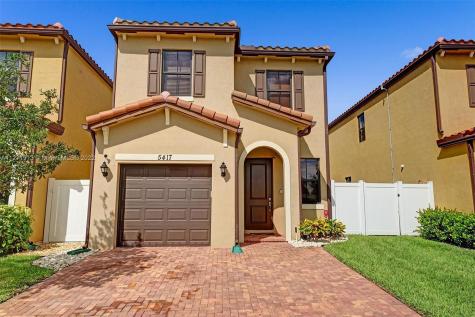 5417 NW 50th Terrace Tamarac FL 33319