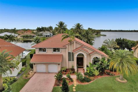 1408 NW 179th Avenue Pembroke Pines FL 33029