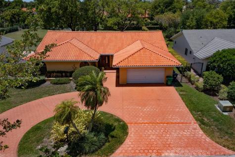 1932 SW 124th Place Miami FL 33175