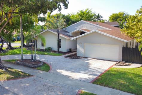 14464 SW 56th Terrace Miami FL 33183