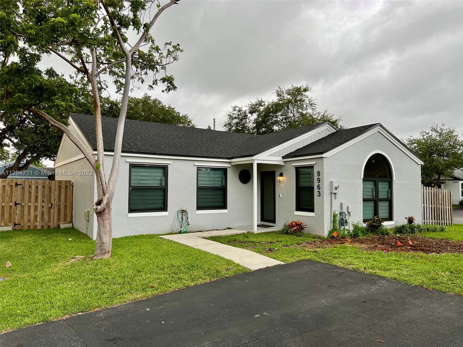 9963 SW 222nd Terrace Cutler Bay FL 33190