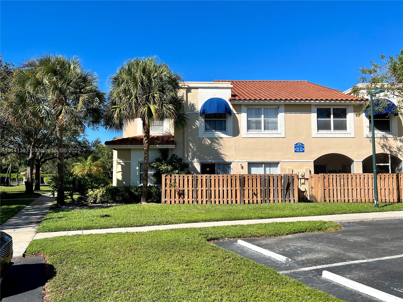 555 Racquet Club Road Weston FL 33326