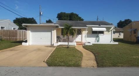 1419 S 24th Court Hollywood FL 33020