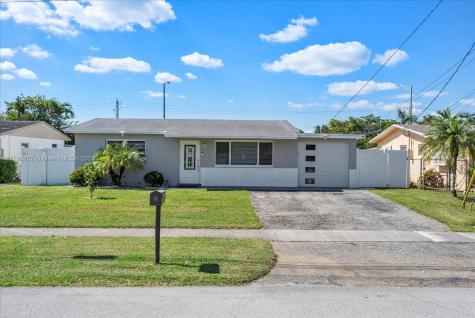 5209 SW 95th Avenue Cooper City FL 33328