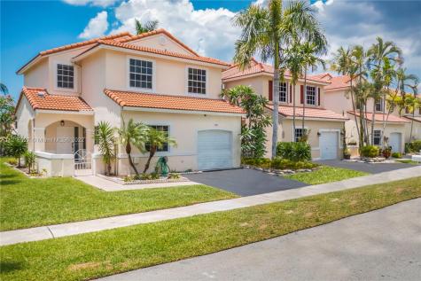 1096 SW 180th Terrace Pembroke Pines FL 33029