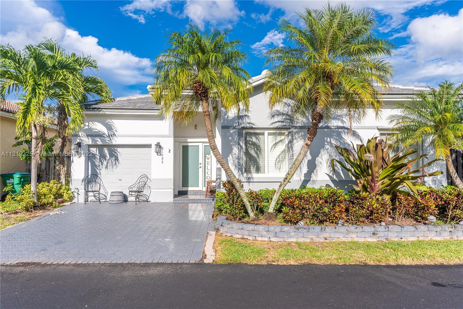 21495 SW 90th Place Cutler Bay FL 33189