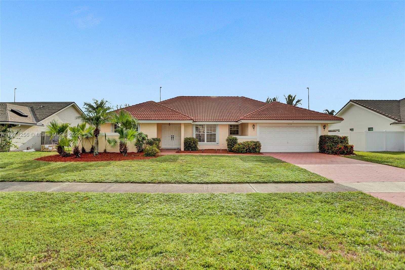 1550 SW 52nd Terrace Plantation FL 33317