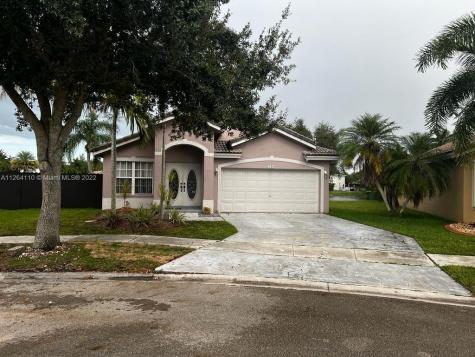 439 SW 204th Avenue Pembroke Pines FL 33029