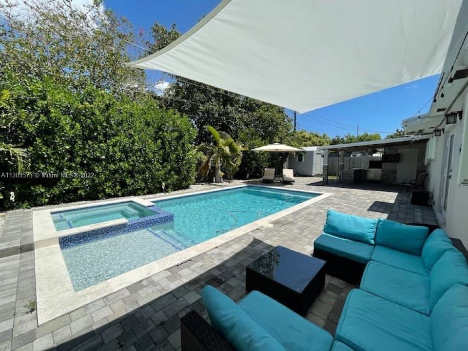 6251 SW 22nd Street Miami FL 33155