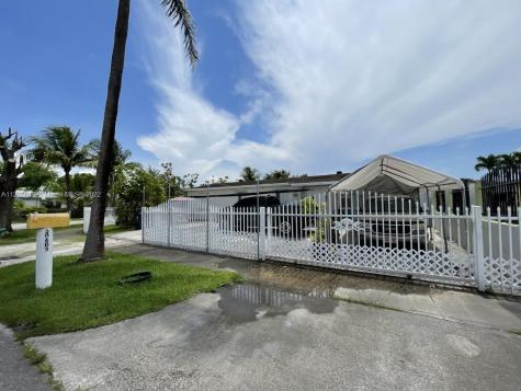 30603 SW 154th Court Homestead FL 33033