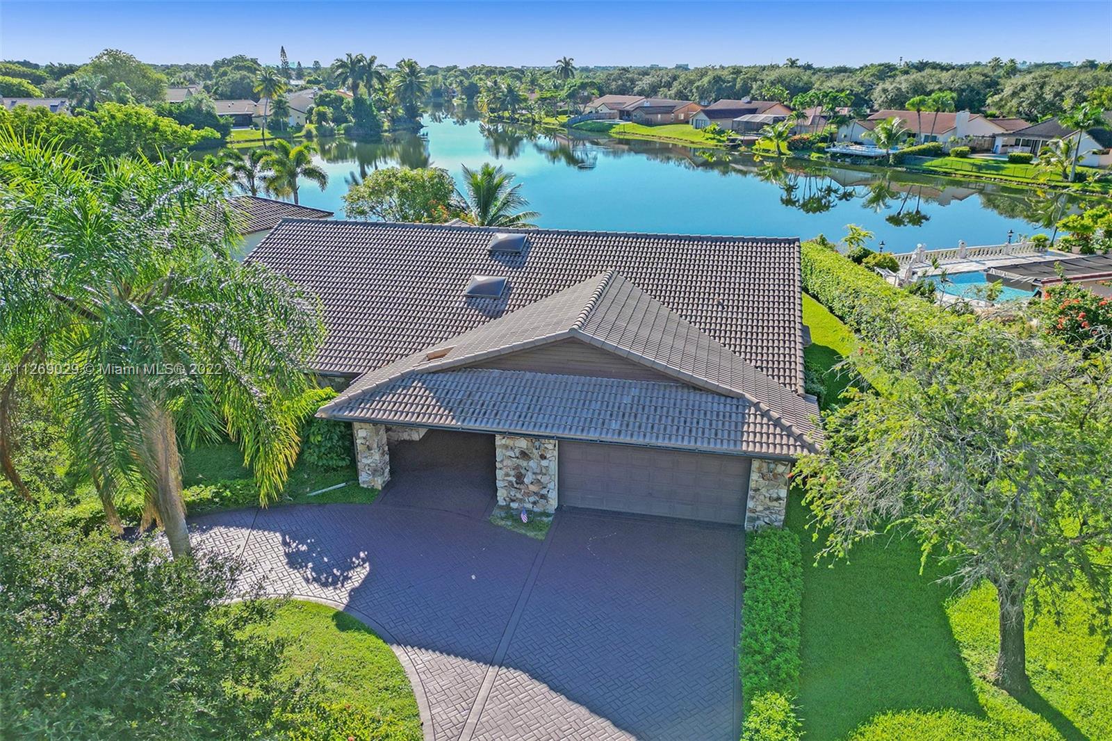 1042 NW 99th Avenue Plantation FL 33322