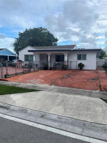 720 NE 2nd Place Hialeah FL 33010