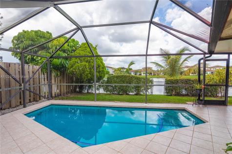510 SW 113th Terrace Pembroke Pines FL 33025