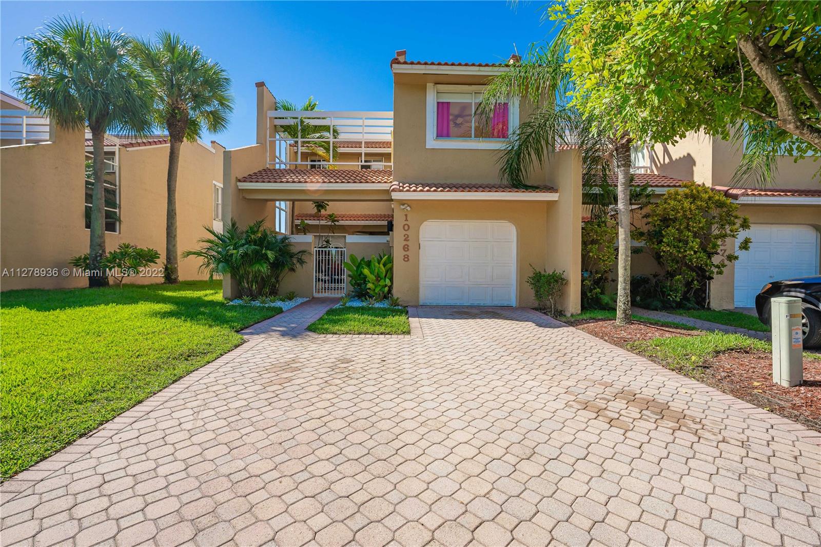 10268 NW 51st Terrace Doral FL 33178