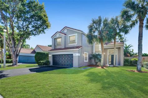 10514 NW 11th Court Plantation FL 33322
