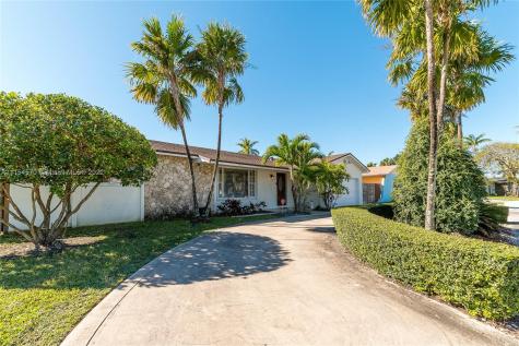8230 SW 204th Street Cutler Bay FL 33189