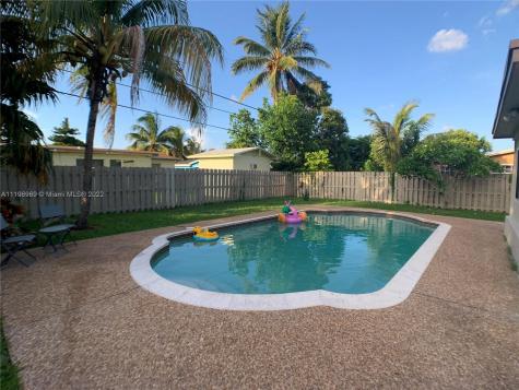 8441 NW 25th Court Sunrise FL 33322