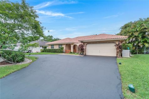 1660 NW 111th Avenue Coral Springs FL 33071