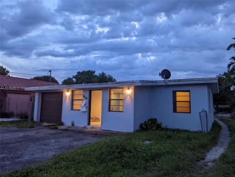 3428 SW 65th Avenue Miami FL 33155