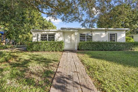 12435 SW 84th Avenue Road Miami FL 33156