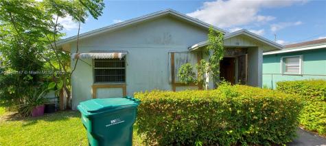 435 NW 15th Street Florida City FL 33034