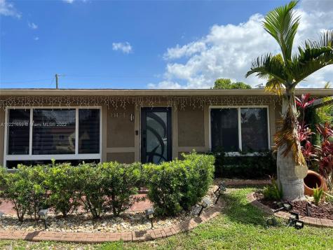 11471 NW 39th Place Sunrise FL 33323