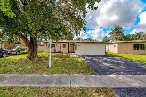 6290 NW 14th Court Sunrise FL 33313