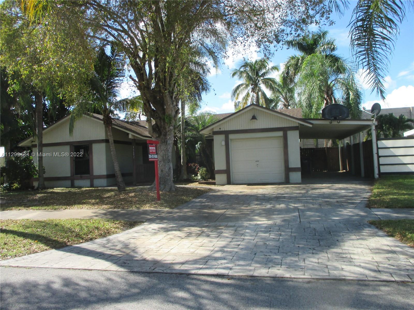 16602 SW 114th Court Miami FL 33157