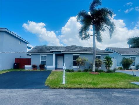 12086 SW 250th Street Homestead FL 33032