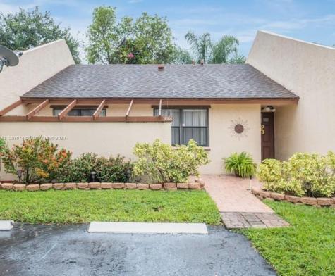 9866 NW 16th Court Pembroke Pines FL 33024