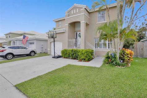 3356 Yellowfin Lane Margate FL 33063