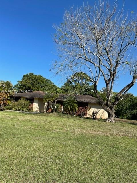 16319 E Aquaduct Drive Loxahatchee FL 33470