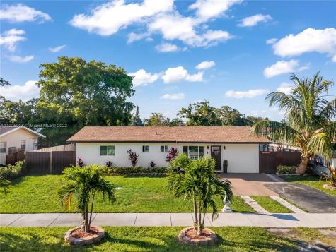 2453 NW 179th Street Miami Gardens FL 33056