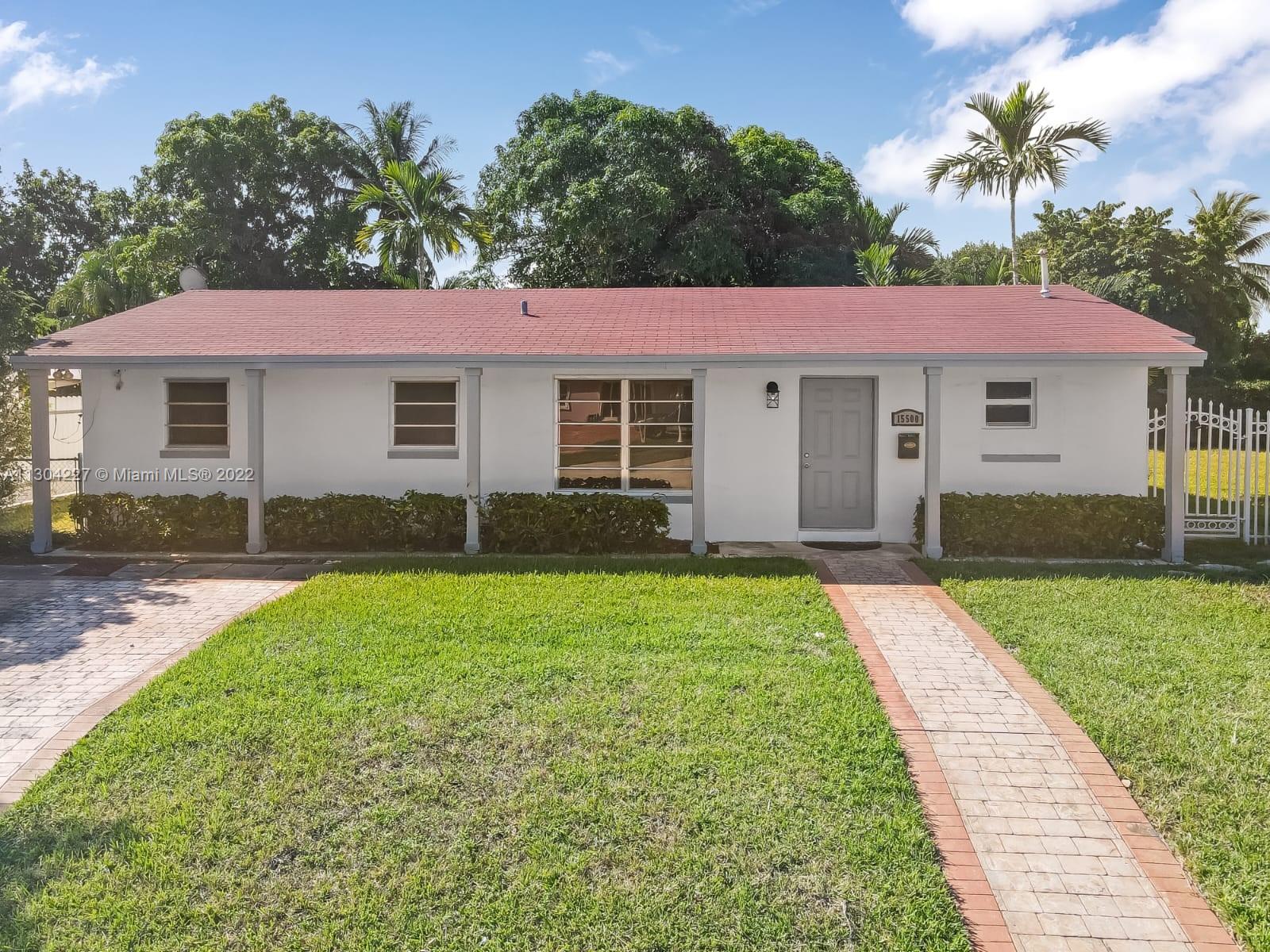 15500 SW 102nd Court Miami FL 33157