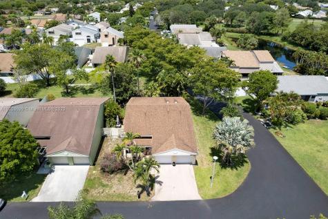 1 Kerry Place Boynton Beach FL 33426