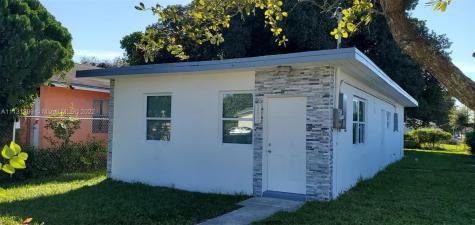 2294 NW 58th Street Miami FL 33142
