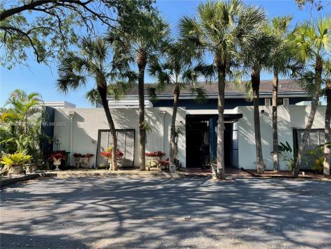 6411 Windmill Gate Road Miami Lakes FL 33014