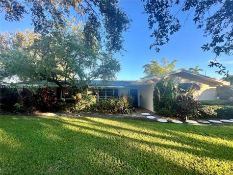 8601 SW 145th Street Palmetto Bay FL 33158