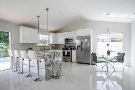 10035 SW 139th Place Miami FL 33186