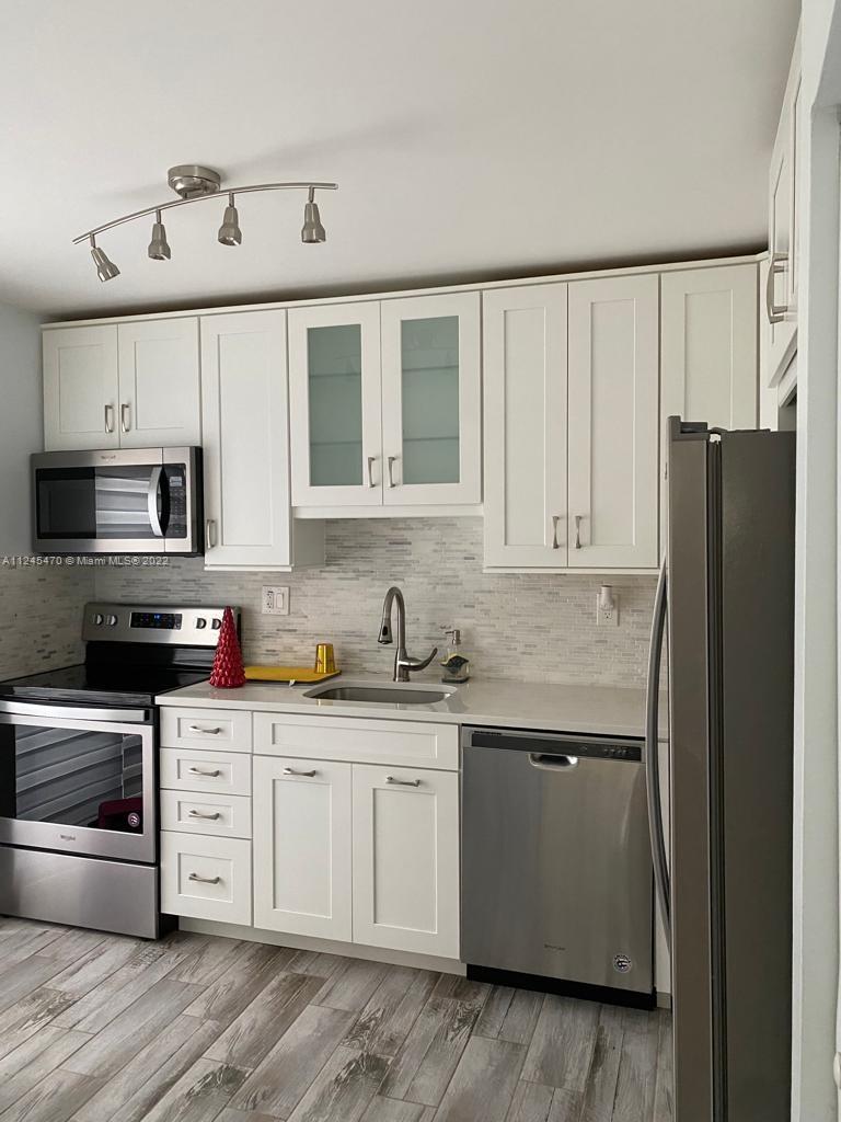 15370 SW 104th Terrace Miami FL 33196