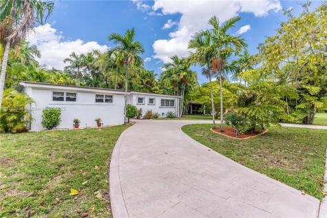 1131 Nightingale Avenue Miami Springs FL 33166