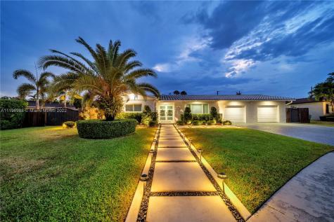 8190 SW 88th Court Miami FL 33173