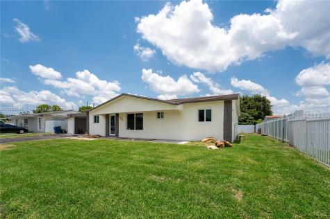 3755 NW 203rd Street Miami Gardens FL 33055
