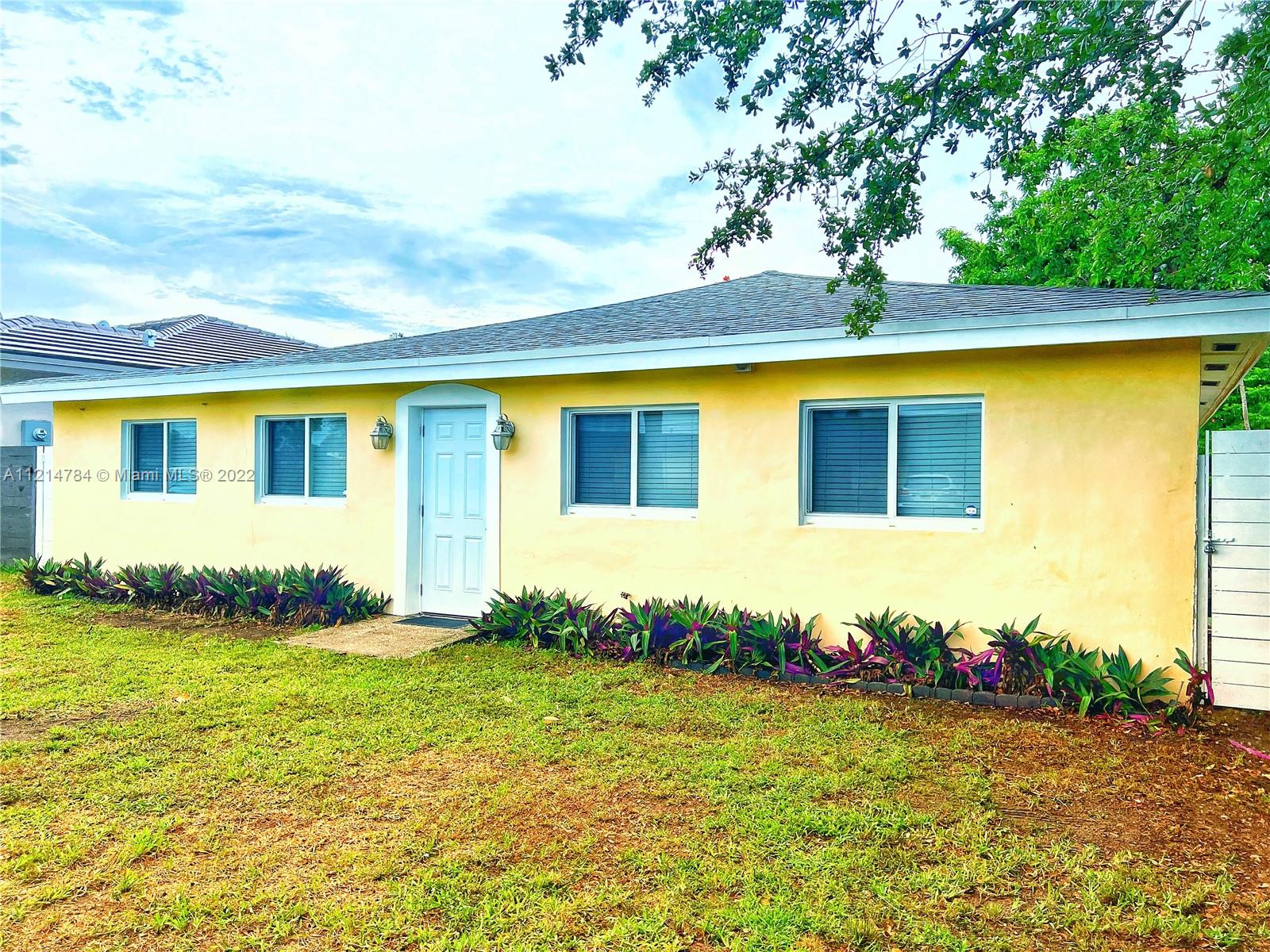 8877 SW 127th Terrace Miami FL 33176