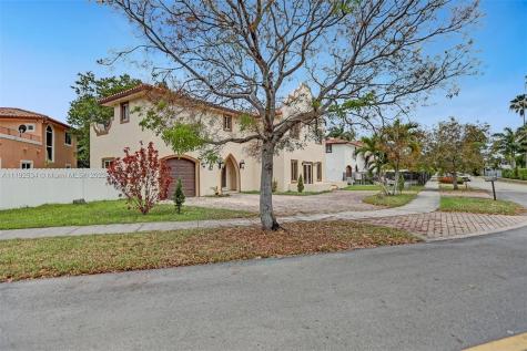 15302 NE 5th Court Miami FL 33162